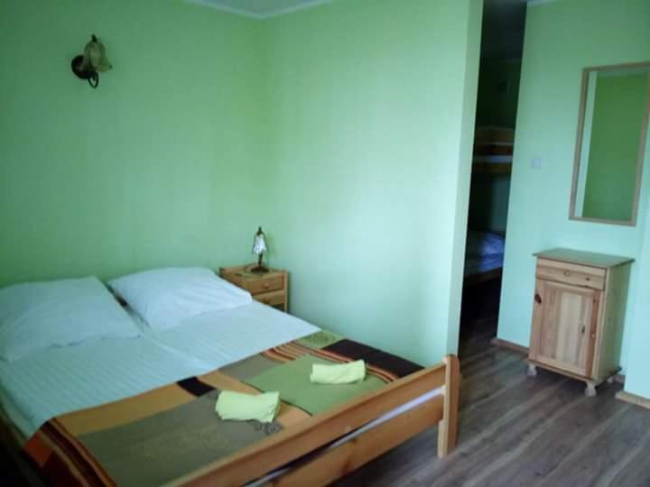 Zajazd Przystanek Pilawki Exterior photo